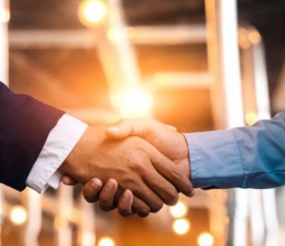 LH KINH DOANH BẰNG CHỮ TÍN: CHỨ TÍN VÀ TRÁCH NHIỆM TẠO MỐI QUAN HỆ HỢP TÁC BỀN VỮNG